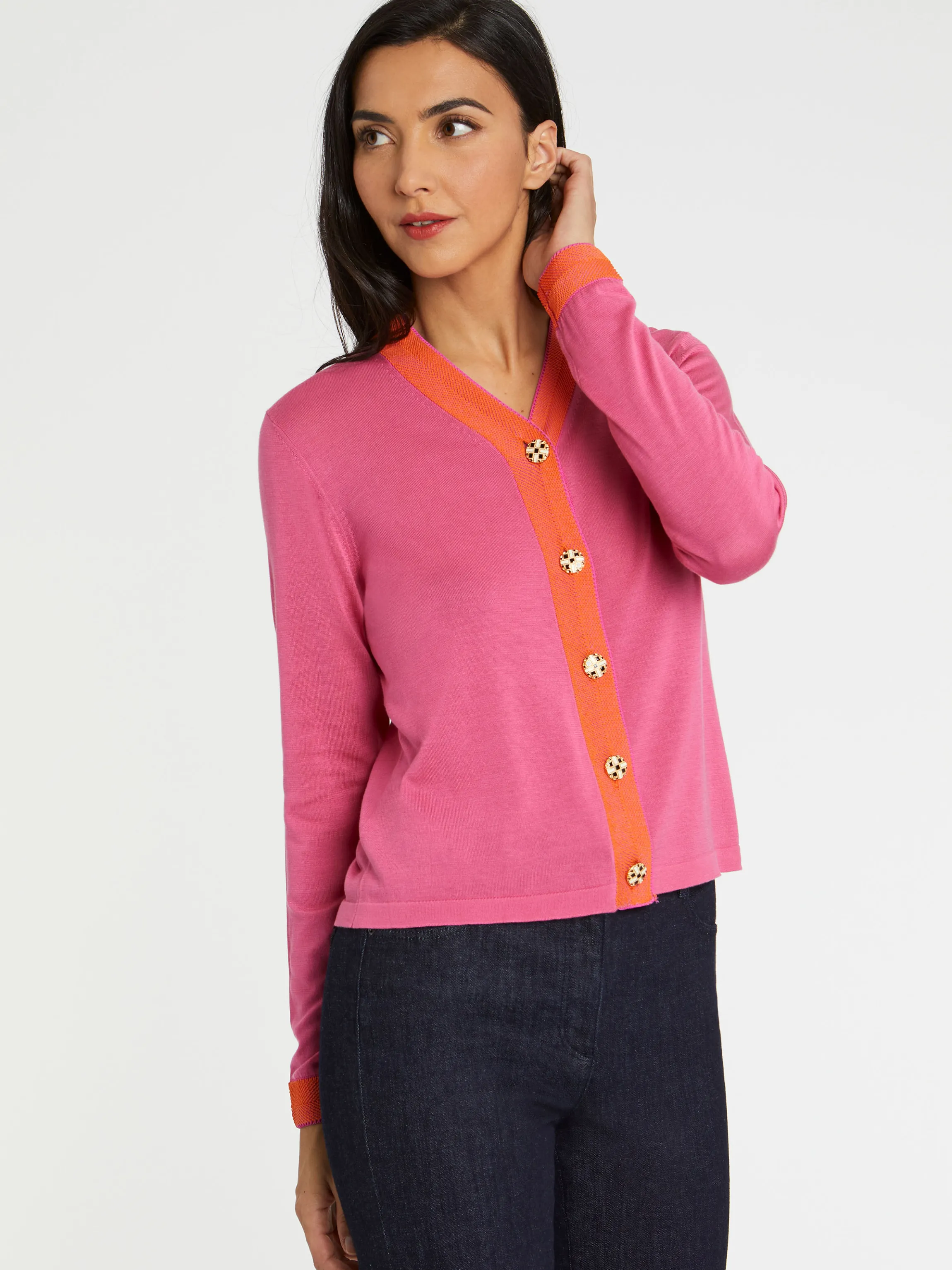 cardigan_en_soie_a_boutons_bijou_2.webp Flash Sale Cardigan En Soie A Boutons Bijou Femme Pulls Et Cardigans