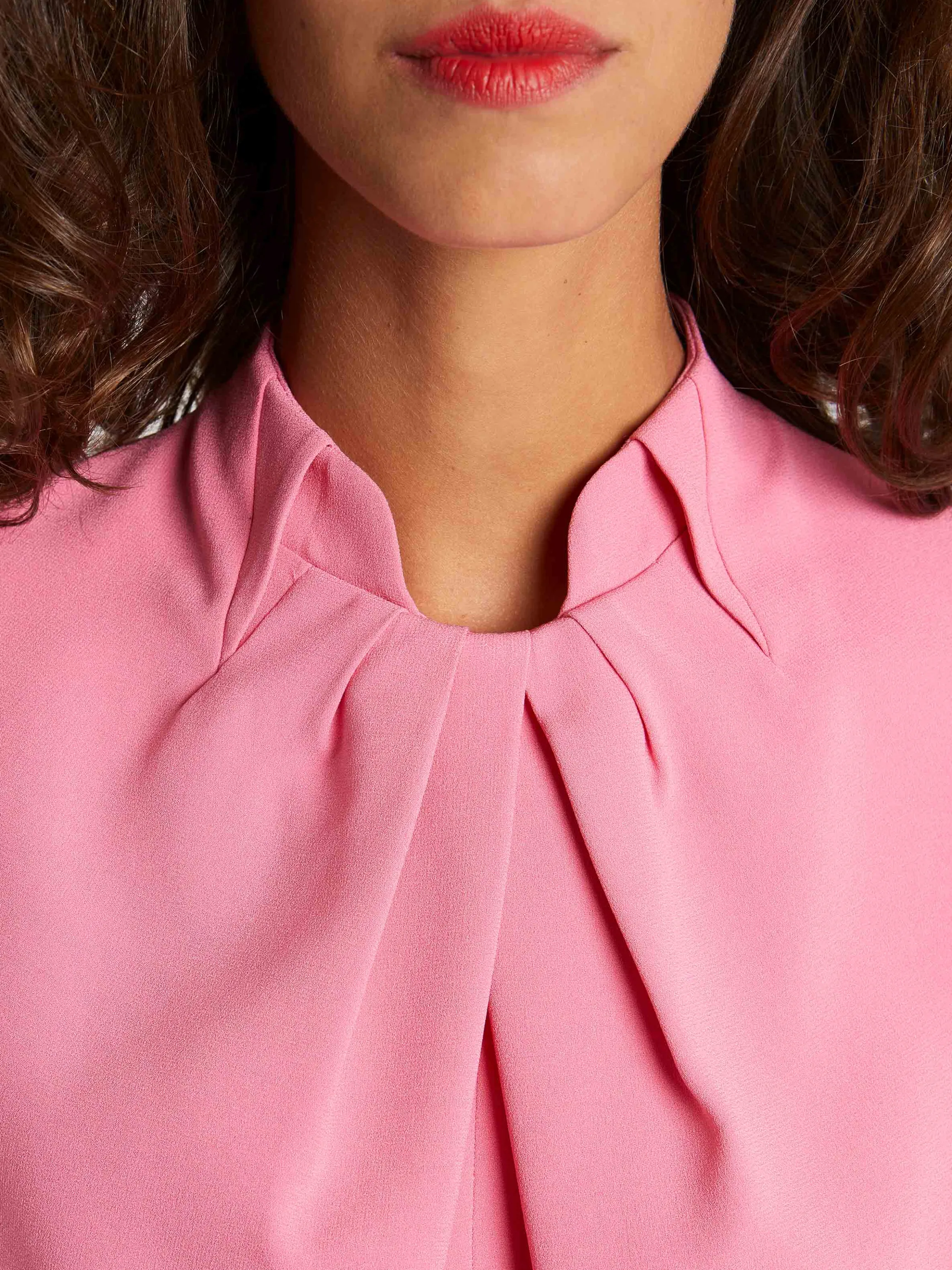 Sale Haut Plisse En Tissu Crepe Femme Tops