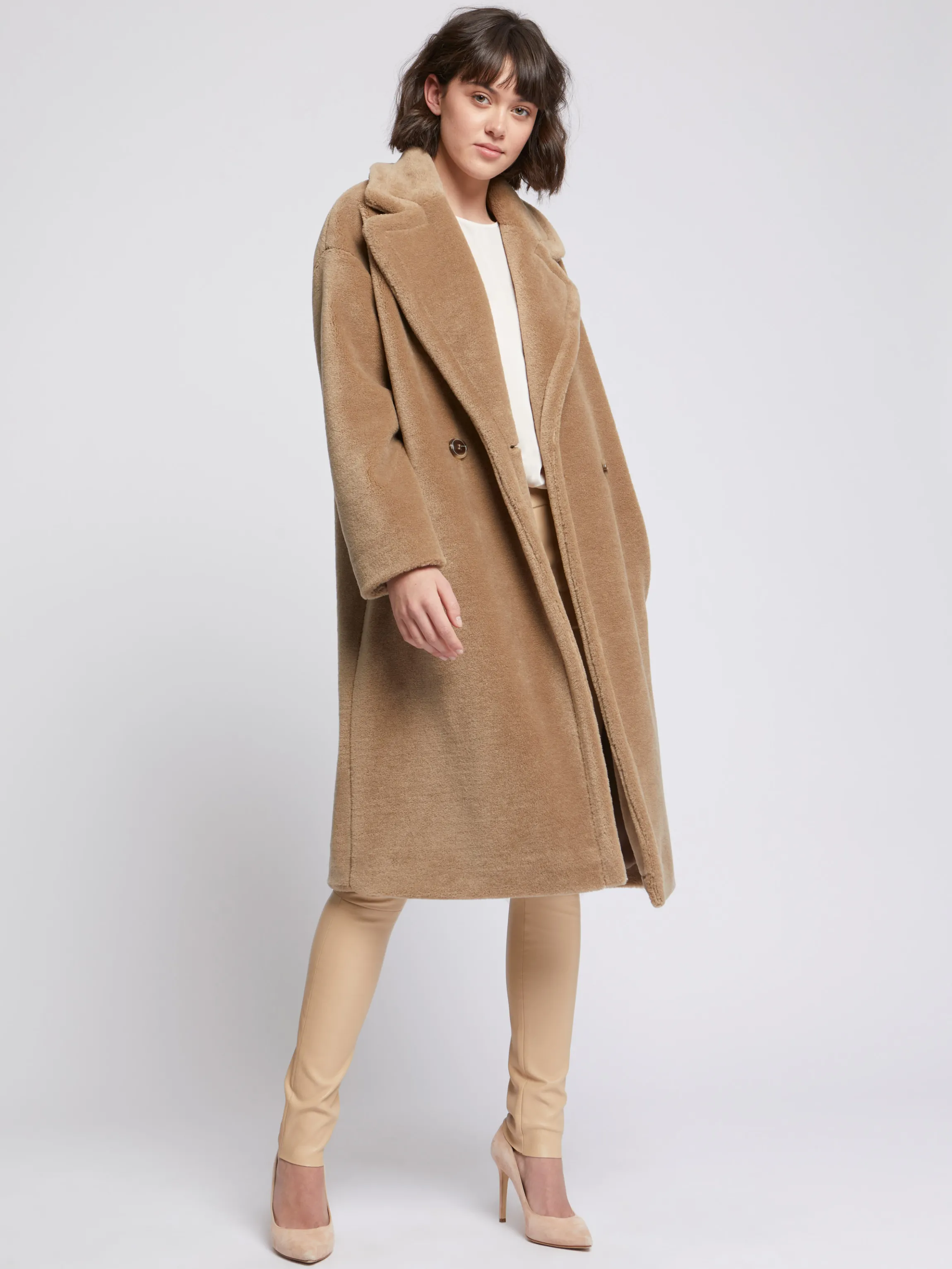 Outlet Manteau Long En Laine Bouclee Femme Manteaux