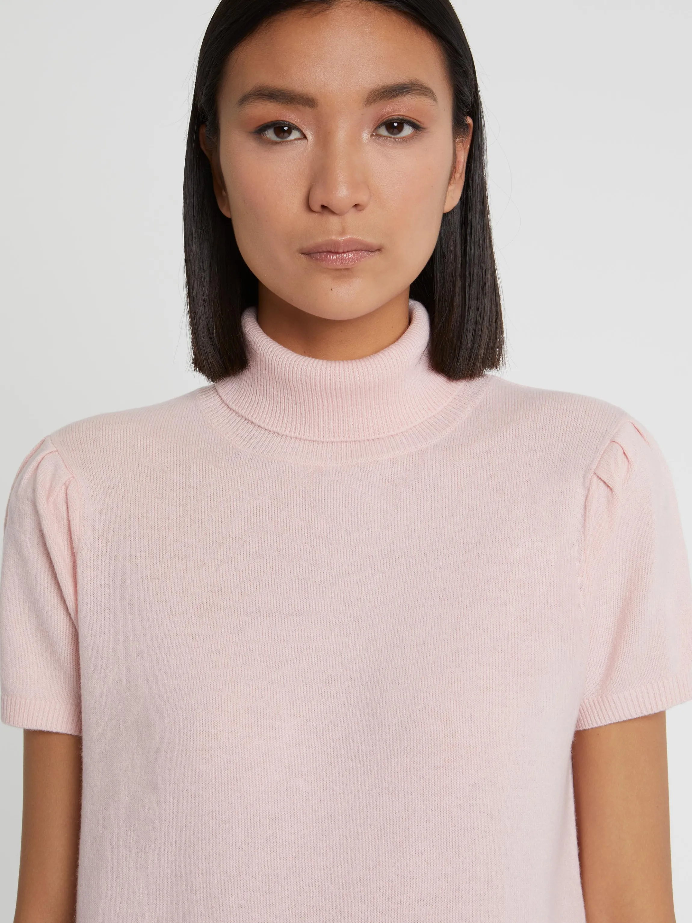 Discount Pull Manches Courtes A Col Roule En Cachemire Femme Pulls Et Cardigans
