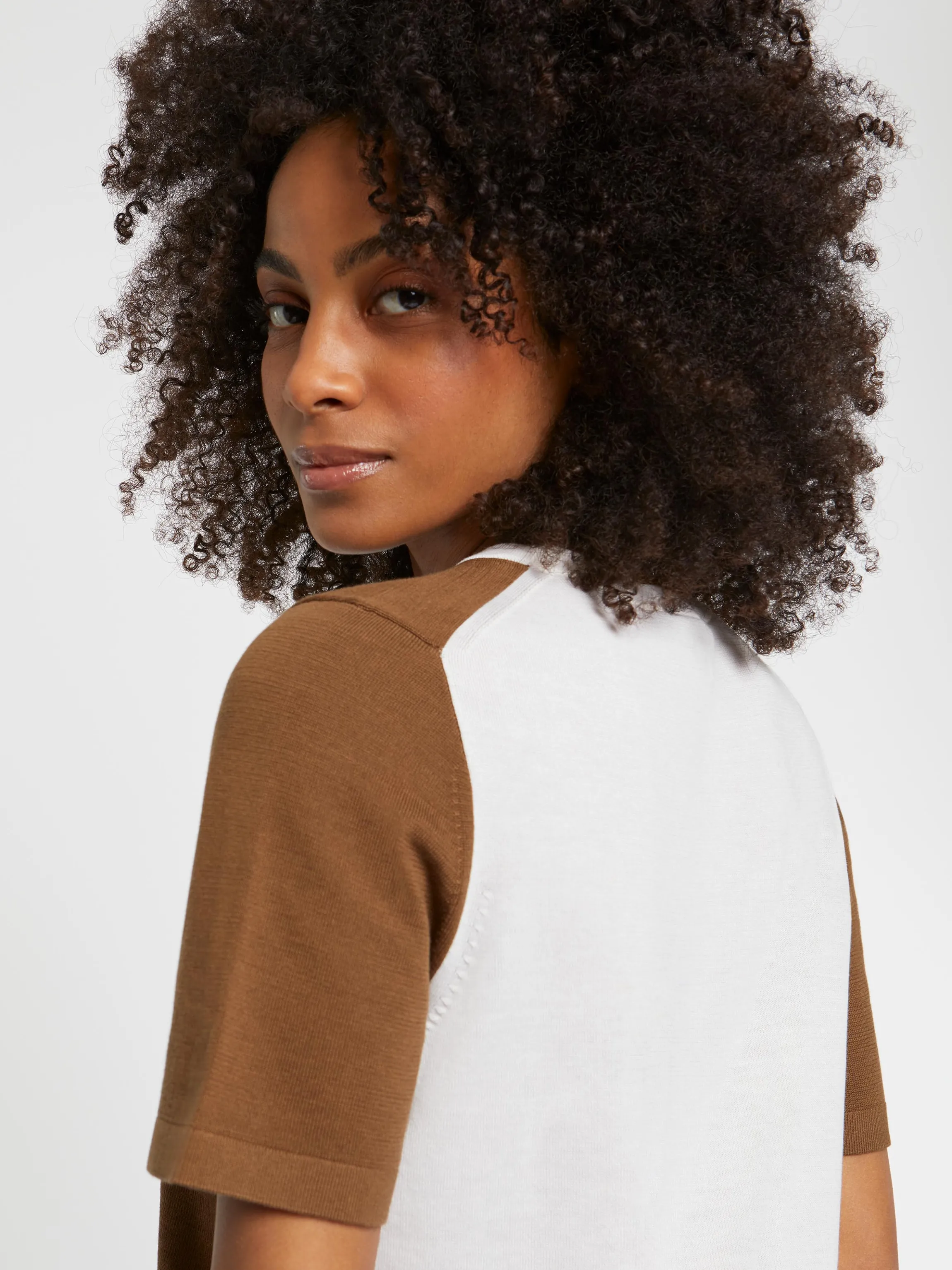 Discount Pull Manches Courtes En Soie Et Coton Femme Pulls Et Cardigans