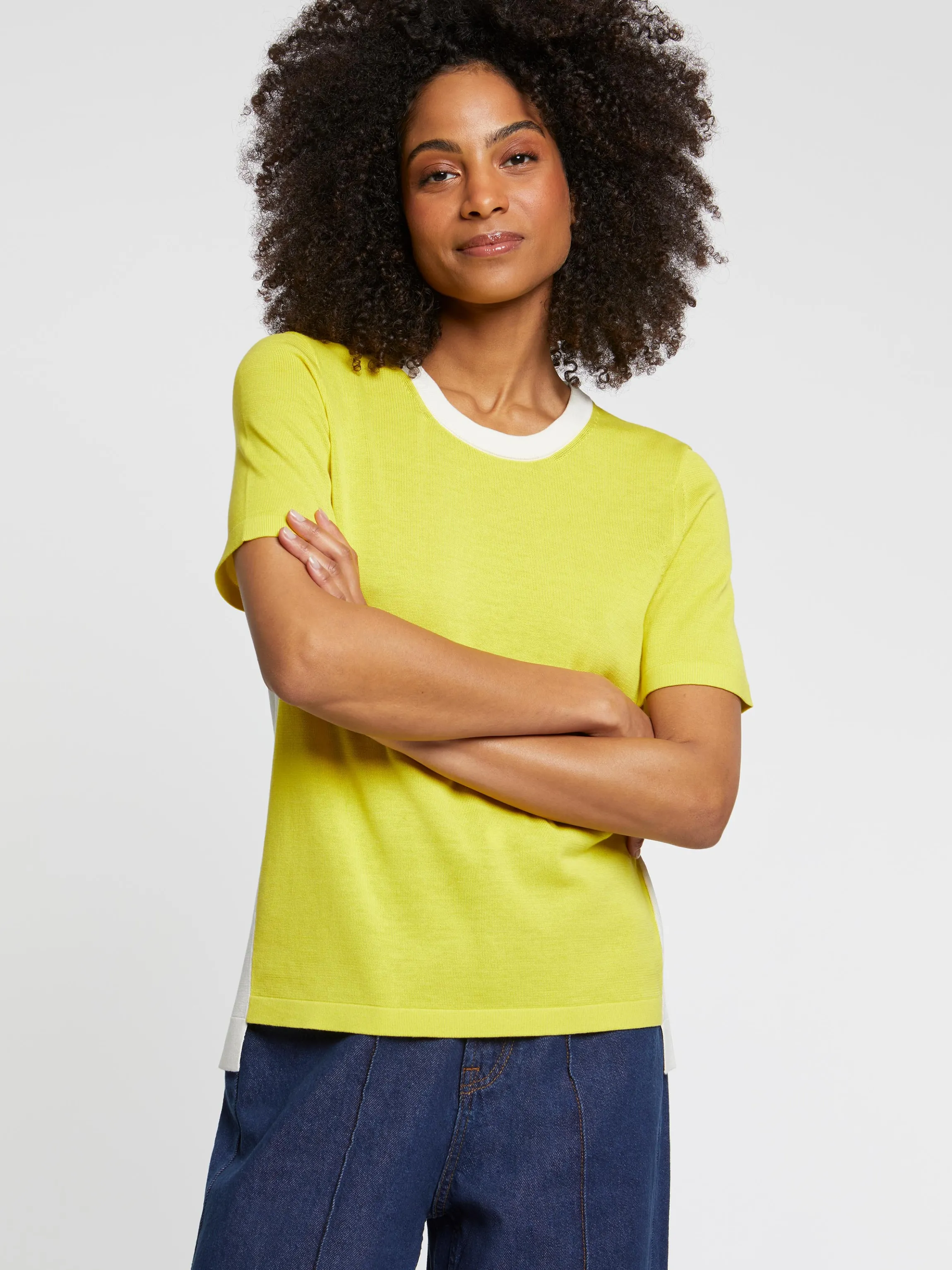 pull_manches_courtes_en_soie_et_coton_2-1.webp Shop Pull Manches Courtes En Soie Et Coton Femme Pulls Et Cardigans