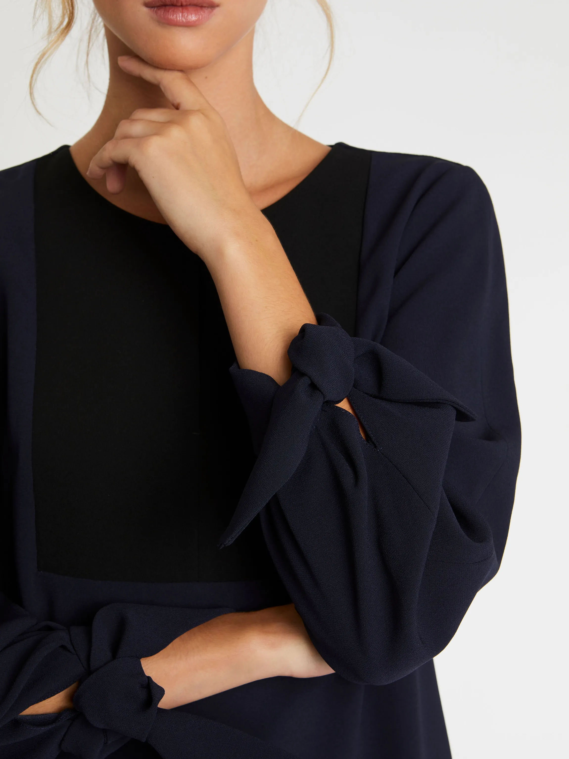 Cheap Robe A Plastron En Tissu Crepe Femme Robes