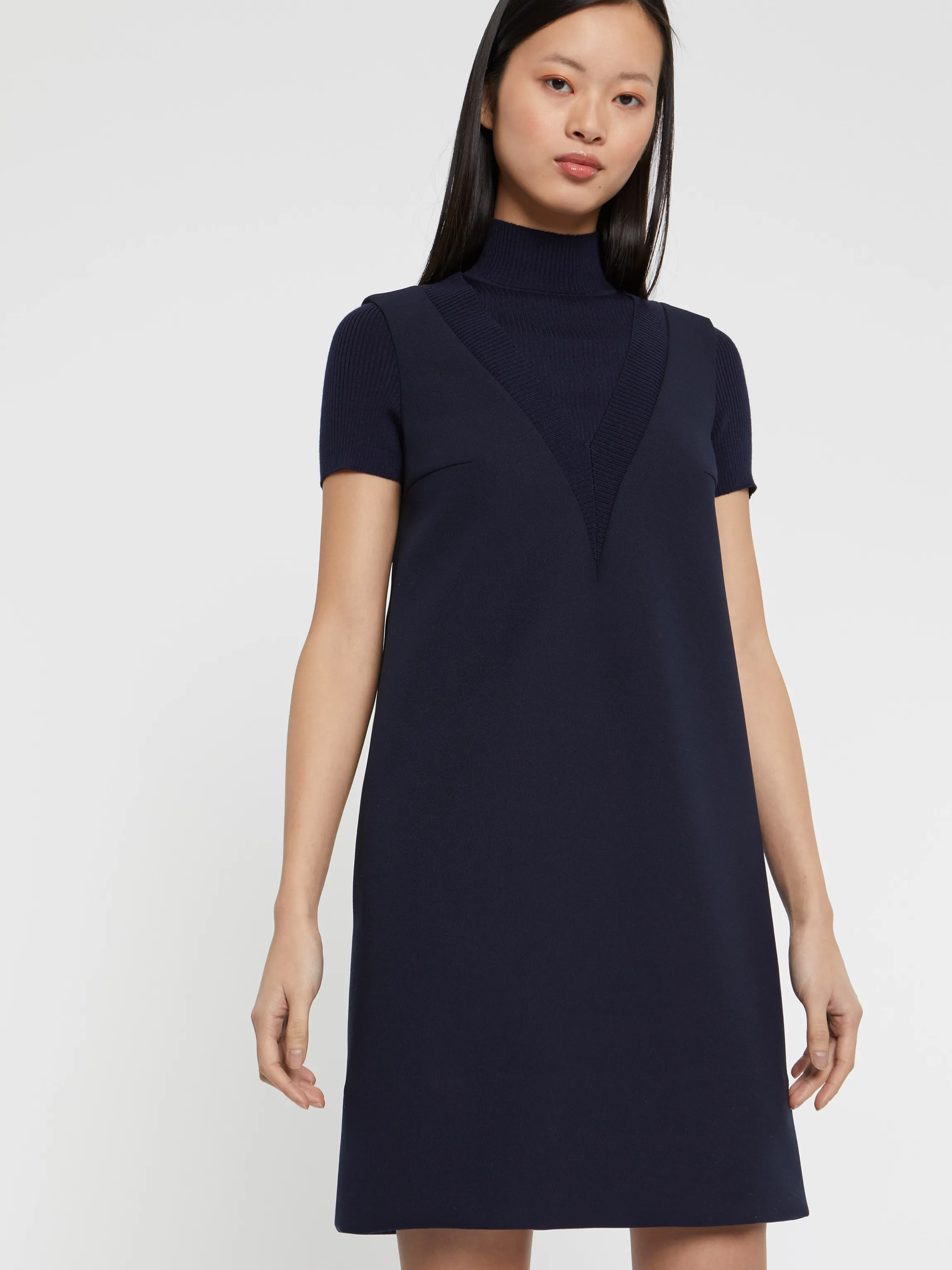 robe_courte_trapeze_en_trompe_loeil_2-2.webp Cheap Robe Courte Trapeze En Trompe L'Oeil Femme Robes