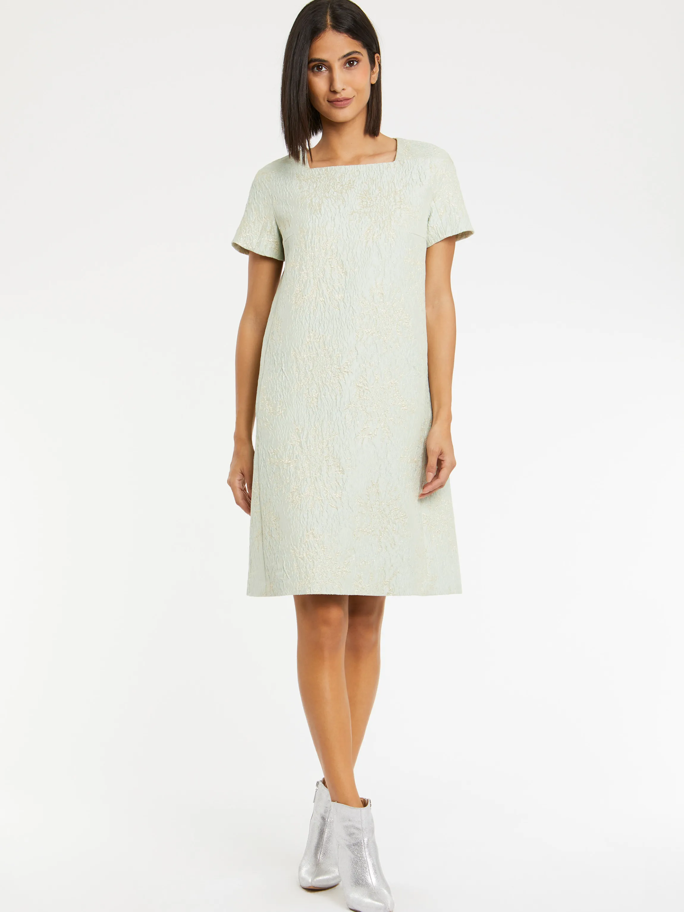 Outlet Robe En Jacquard Reliefe Femme Robes